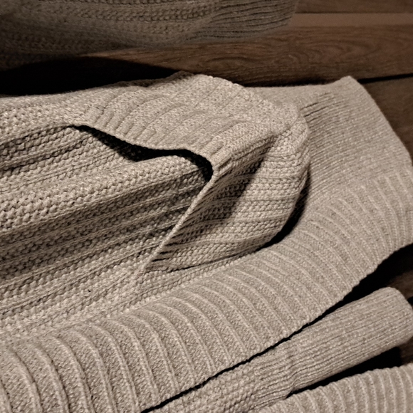 NEW light gray shawl collar cardigan💖clearance drop - Picture 9 of 12